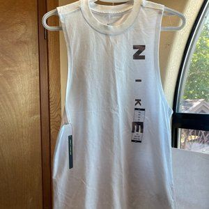 nike workout top 3/$20